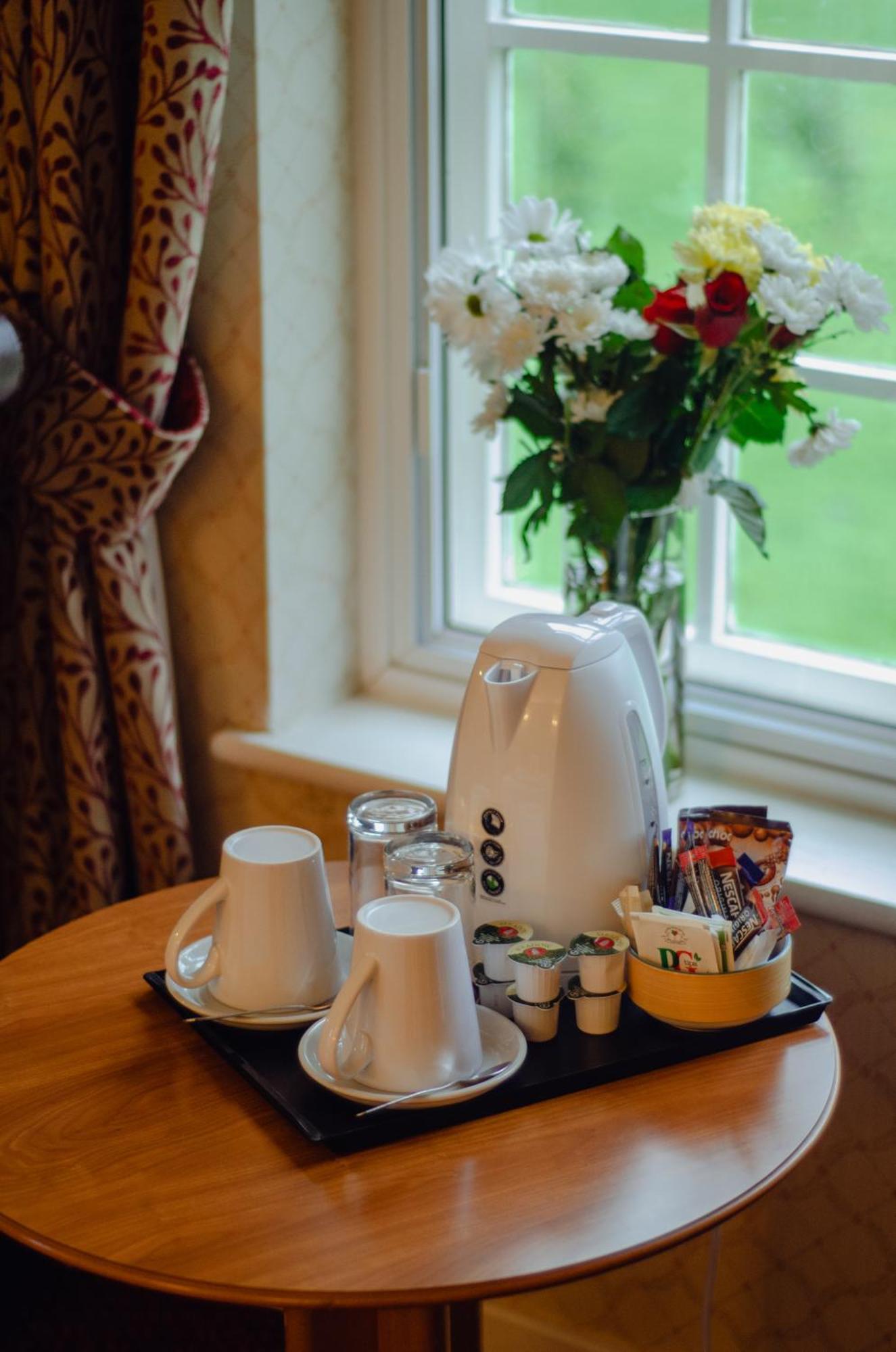 Howfield Manor Hotel Canterbury Kültér fotó