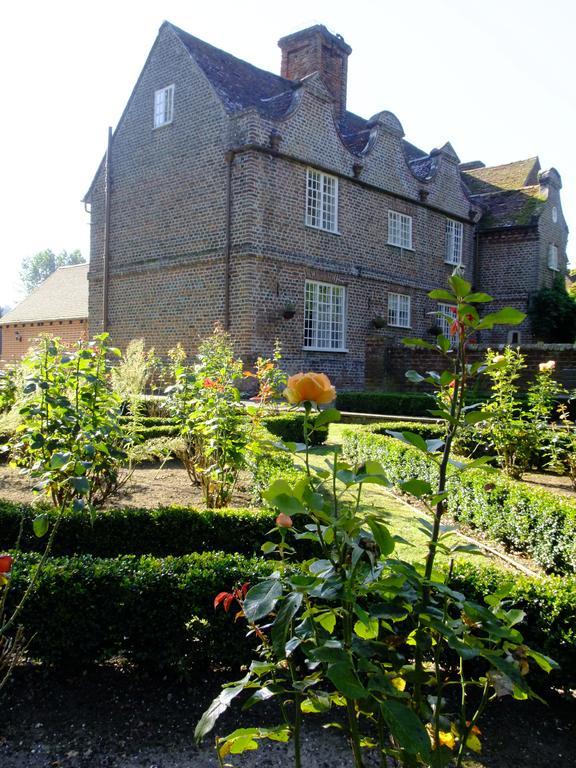 Howfield Manor Hotel Canterbury Kültér fotó