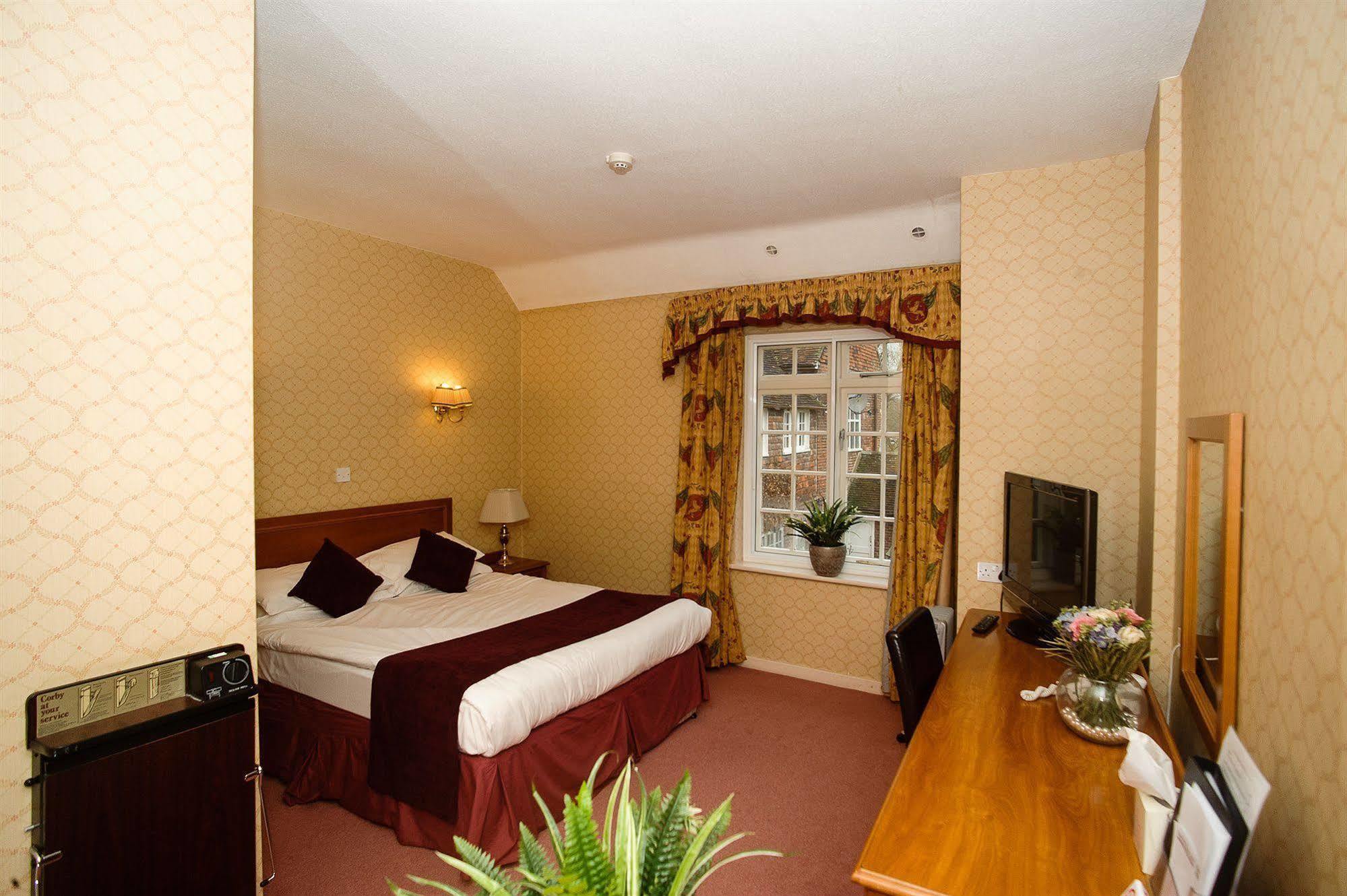 Howfield Manor Hotel Canterbury Kültér fotó